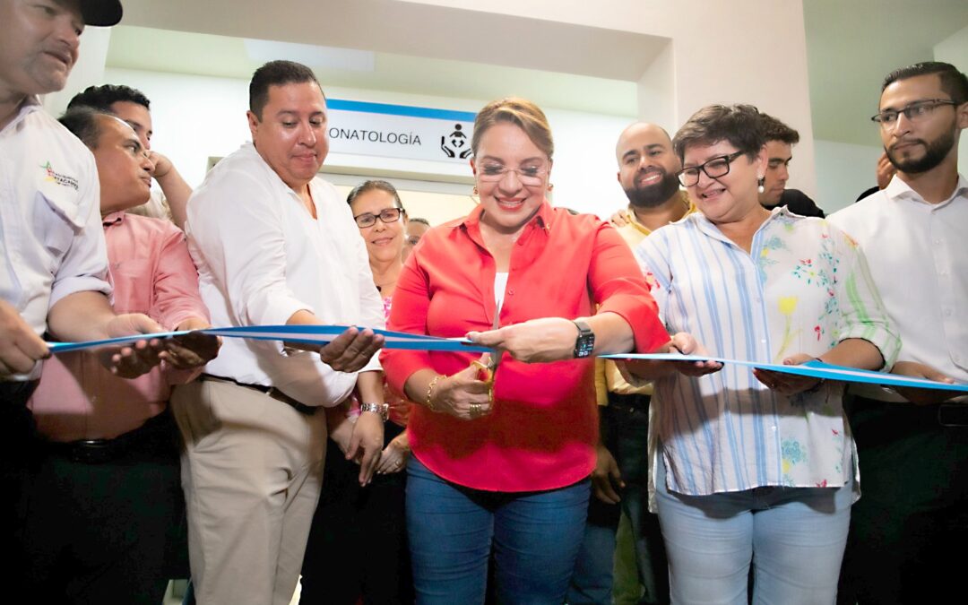 La Presidenta Xiomara Castro inaugura moderna Sala Neonatal en el Hospital General San Francisco en Juticalpa, Olancho